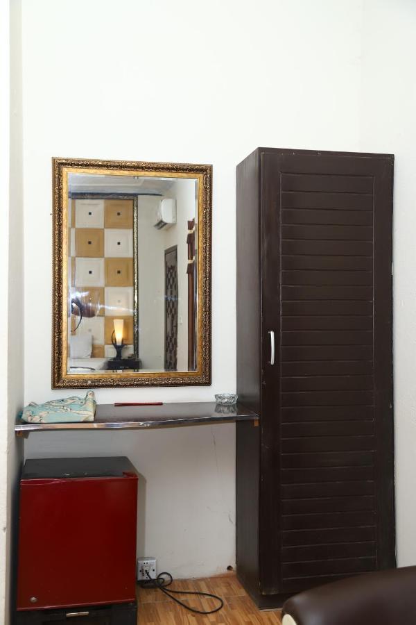 Hotel Green Fort Gulberg Лахор Екстериор снимка
