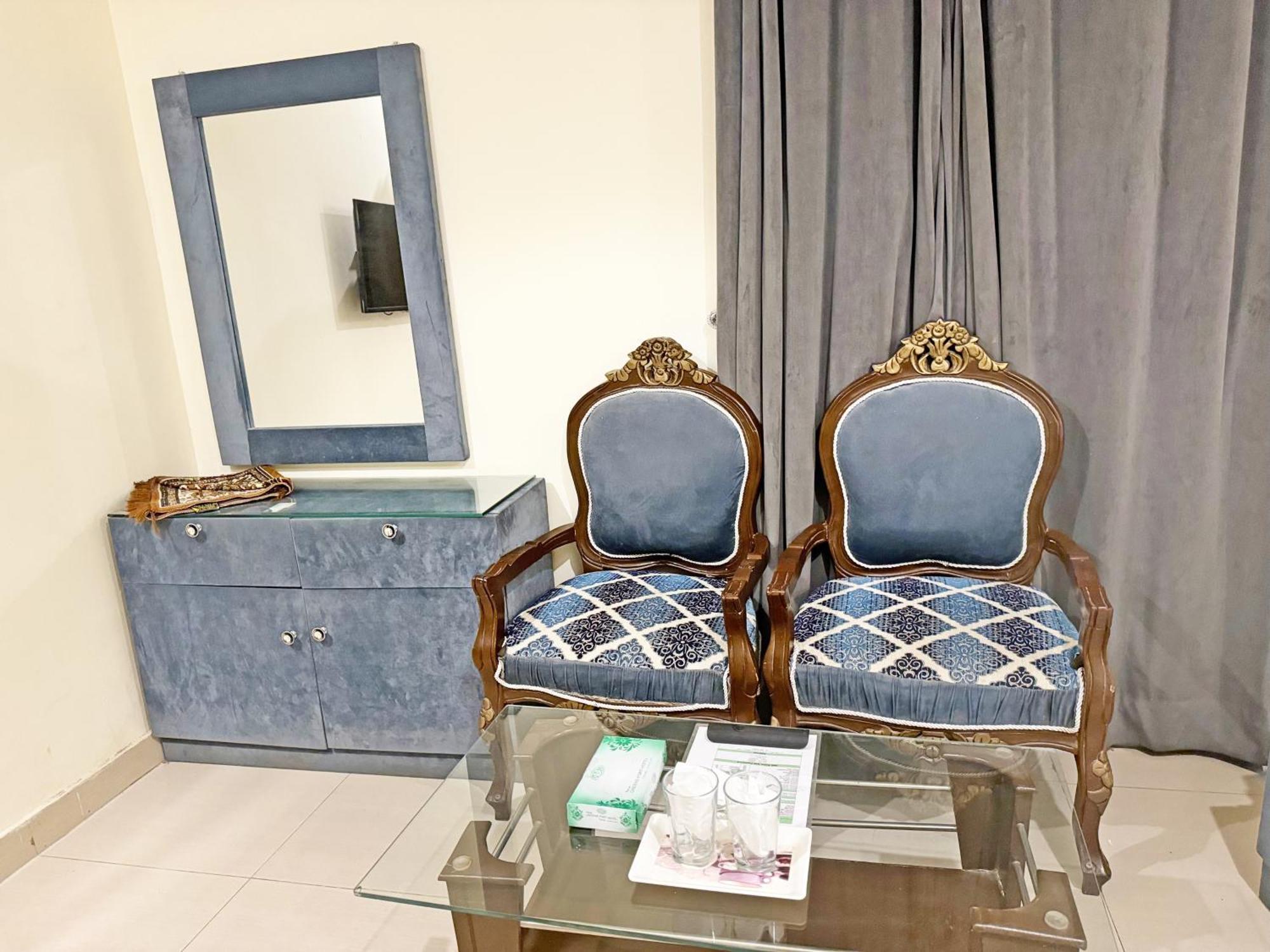 Hotel Green Fort Gulberg Лахор Екстериор снимка